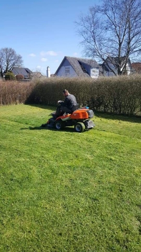 Græsslåning